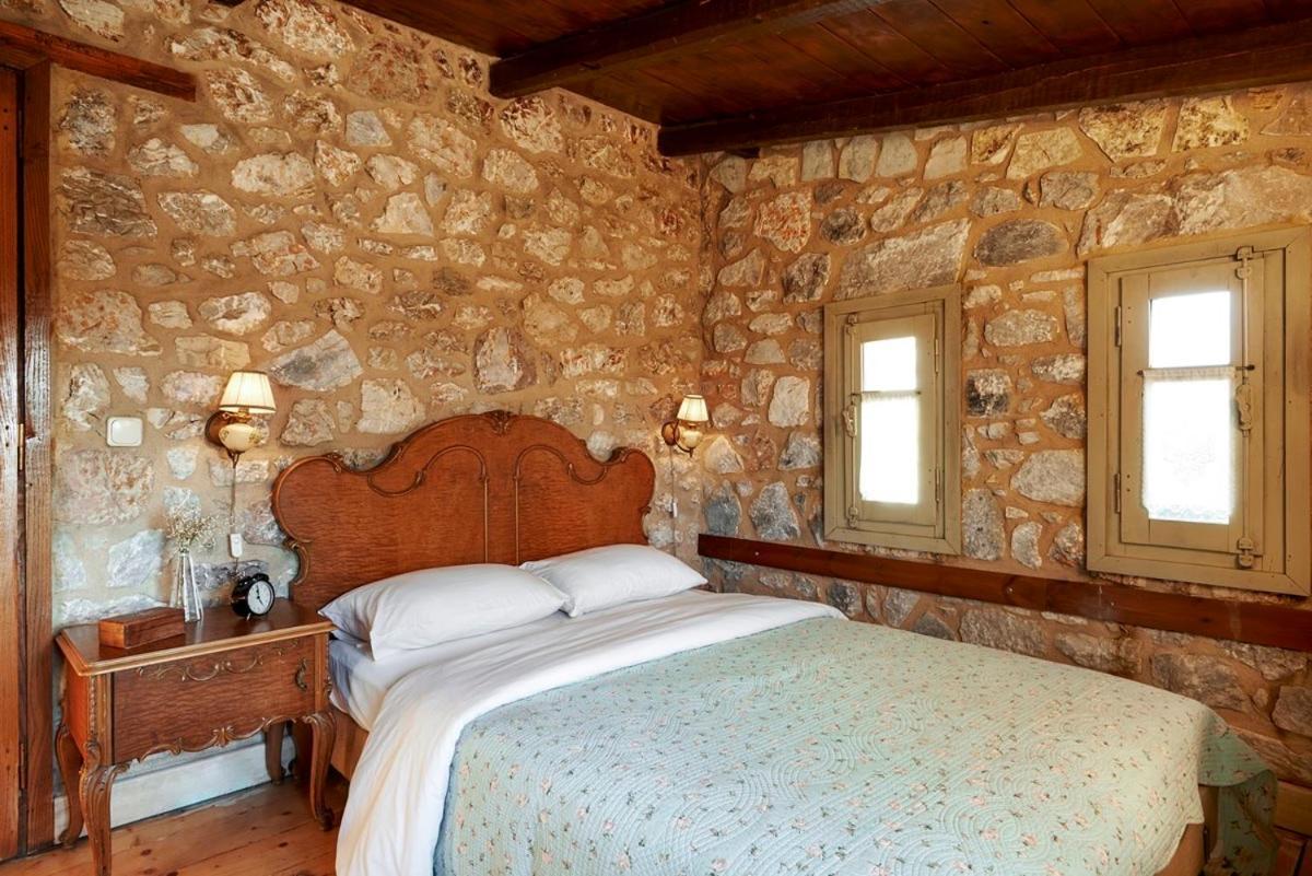 Elaion Guesthouse Ellinikón Buitenkant foto