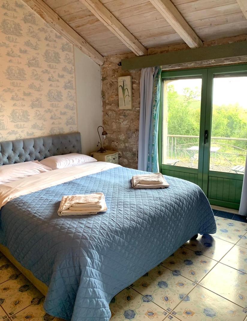 Elaion Guesthouse Ellinikón Buitenkant foto