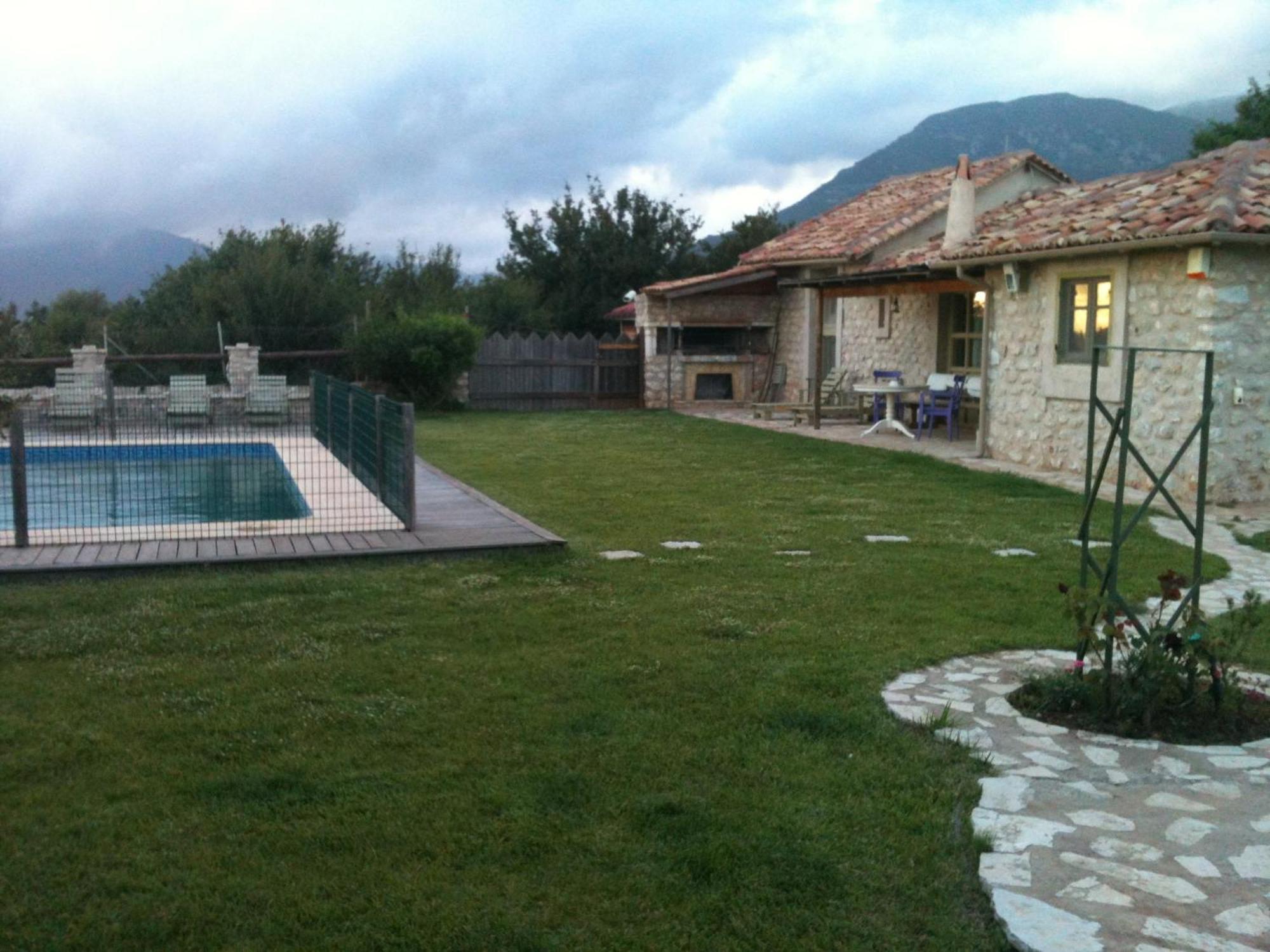 Elaion Guesthouse Ellinikón Buitenkant foto